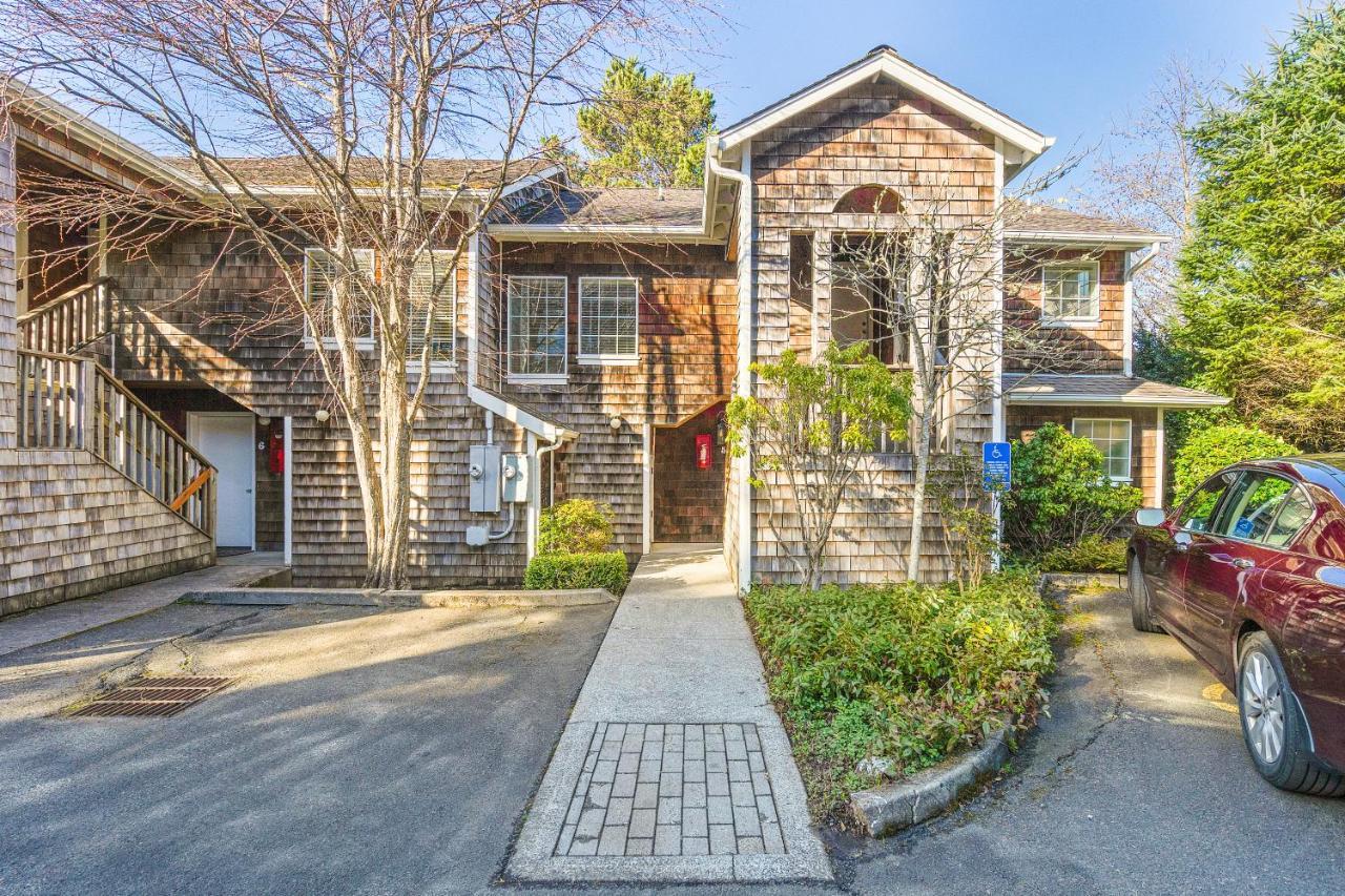 Cannon Beach Vibes, Steps To The Beach,Wifi,3 Full Bedroom En Suites With 3 Fireplaces,Near Downtown Luaran gambar